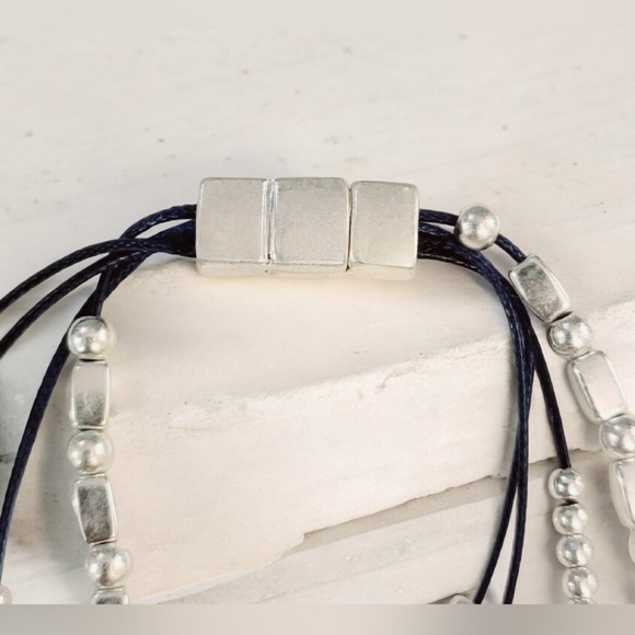 Womens Lapis Lazuli Stone Layered Magnetic Bracelet - Picture 4 of 11